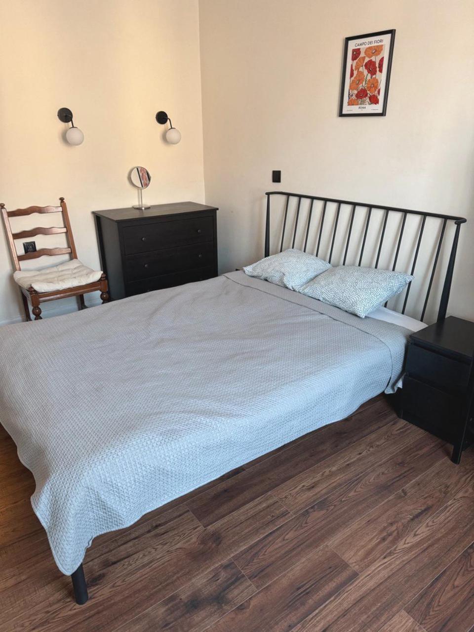 2-Room Apartment In The City Center Poznan Luaran gambar